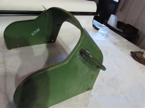 Listings for John Deere 3020 Sheet Metal 